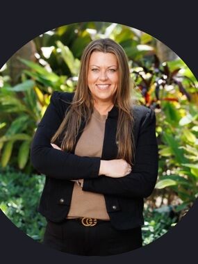Meet your Posher, Christine